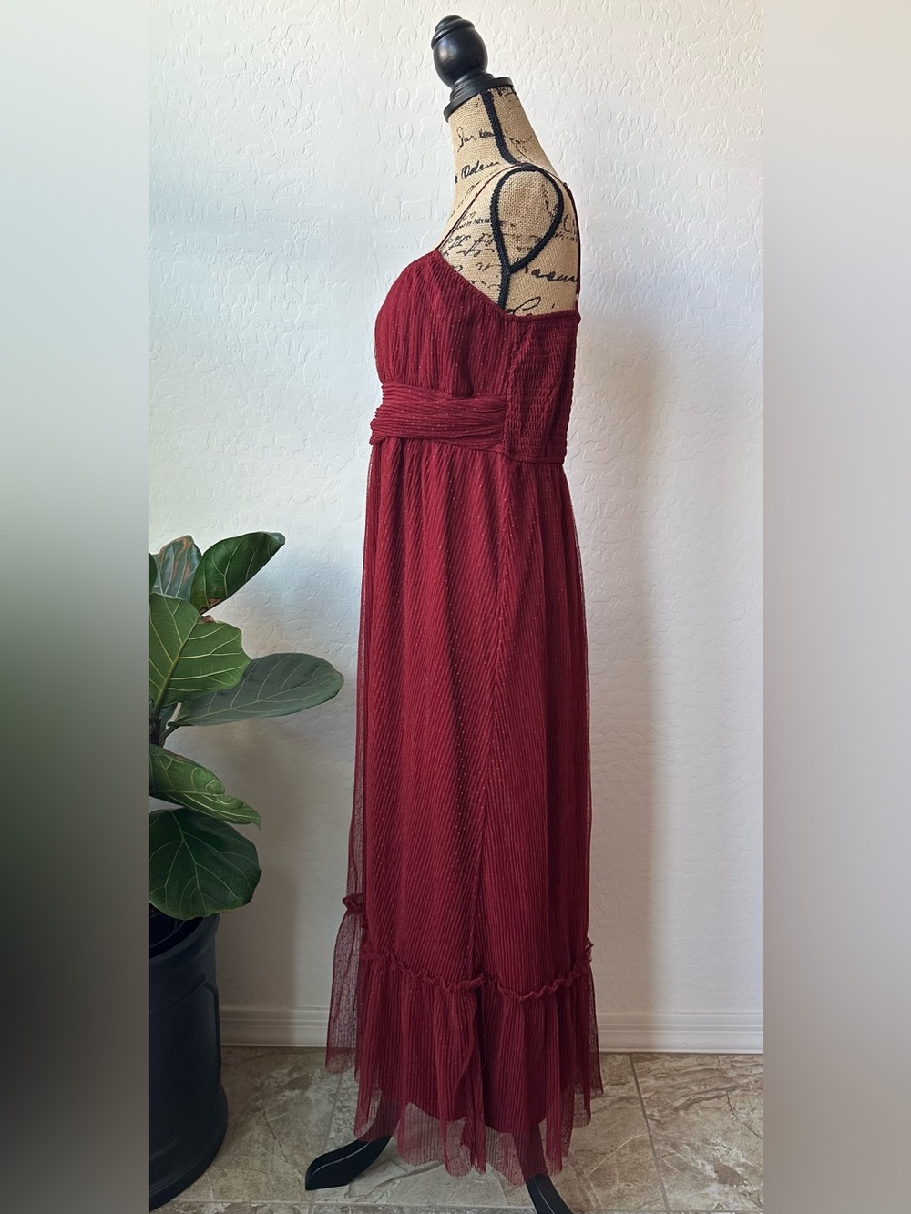 NWT Blu Pepper Burgundy Chiffon Maxi Spaghetti Strap Dress Size L - Picture 4 of 9